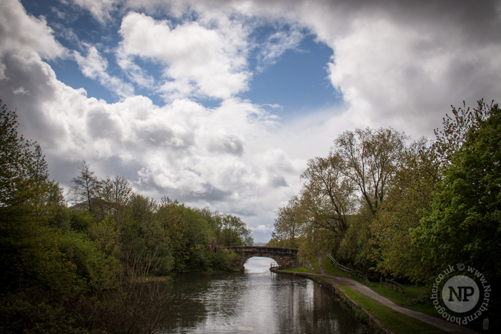 Leeds/Liverpool Canal Bridge 67